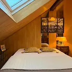 Center Apartment *