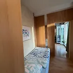 Center Apartment *