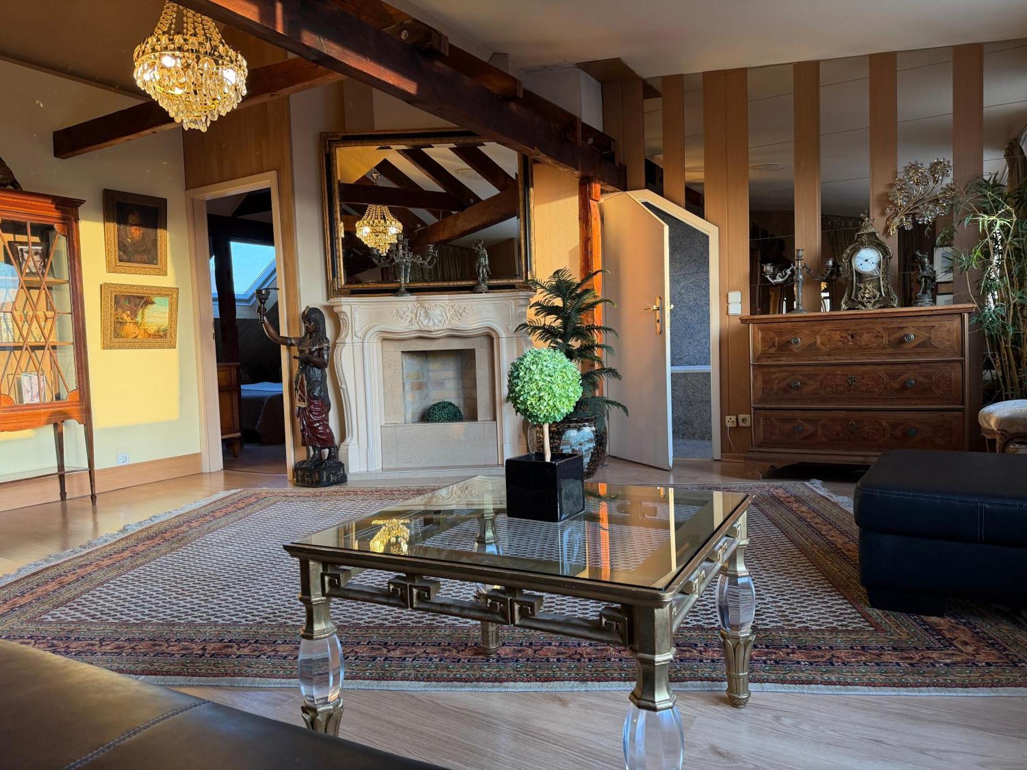 Apartment Center Dusseldorf